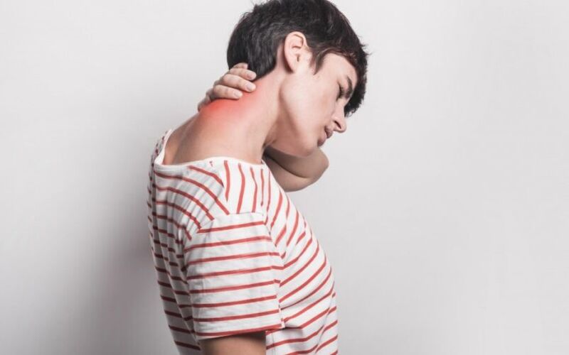 Pain in the symptoms of the cervical osteochondor door